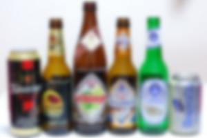 ビールを並べた画像